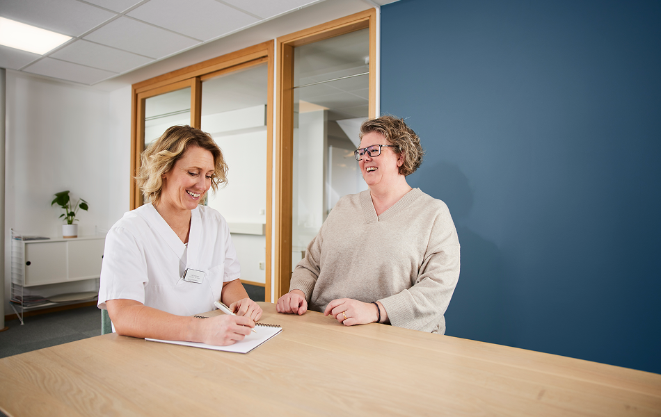 Čustvene ovire pri uravnavanju telesne teže: Kako vaši občutki vplivajo na vašo težo?